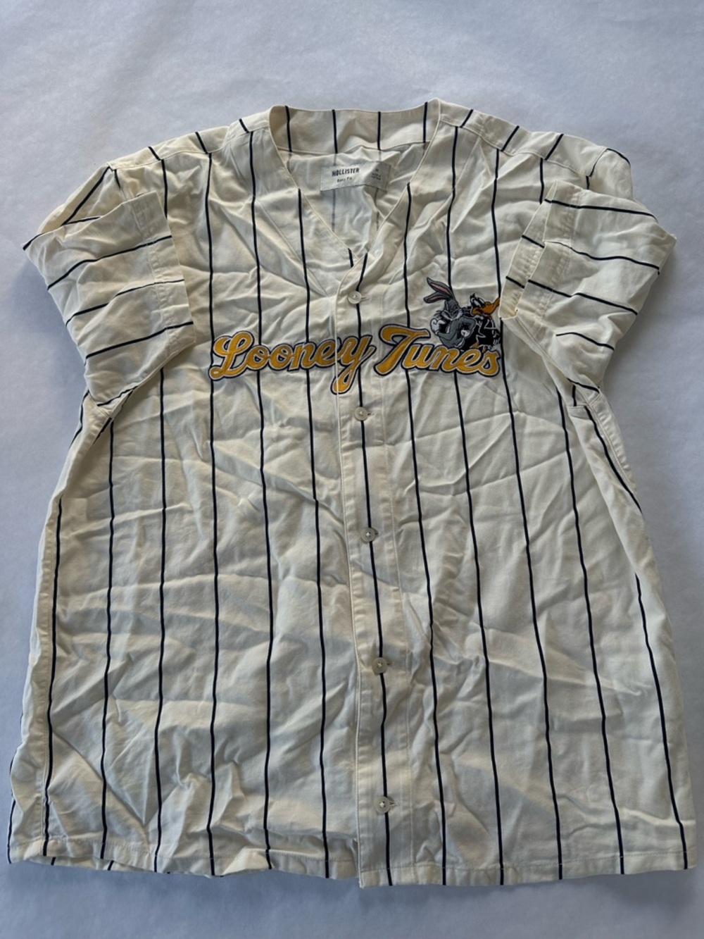Hollister Looney Tunes Men's Boxy Fit Short Sleeve Striped Button-Up Shirt M